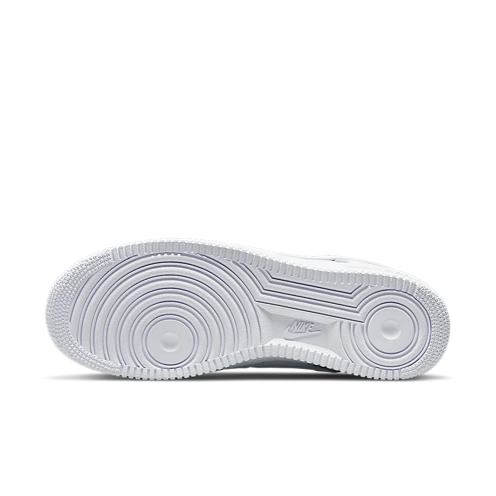 Nike Wmns Air Force 1 07 Triple White-Nike-pikastore.cz