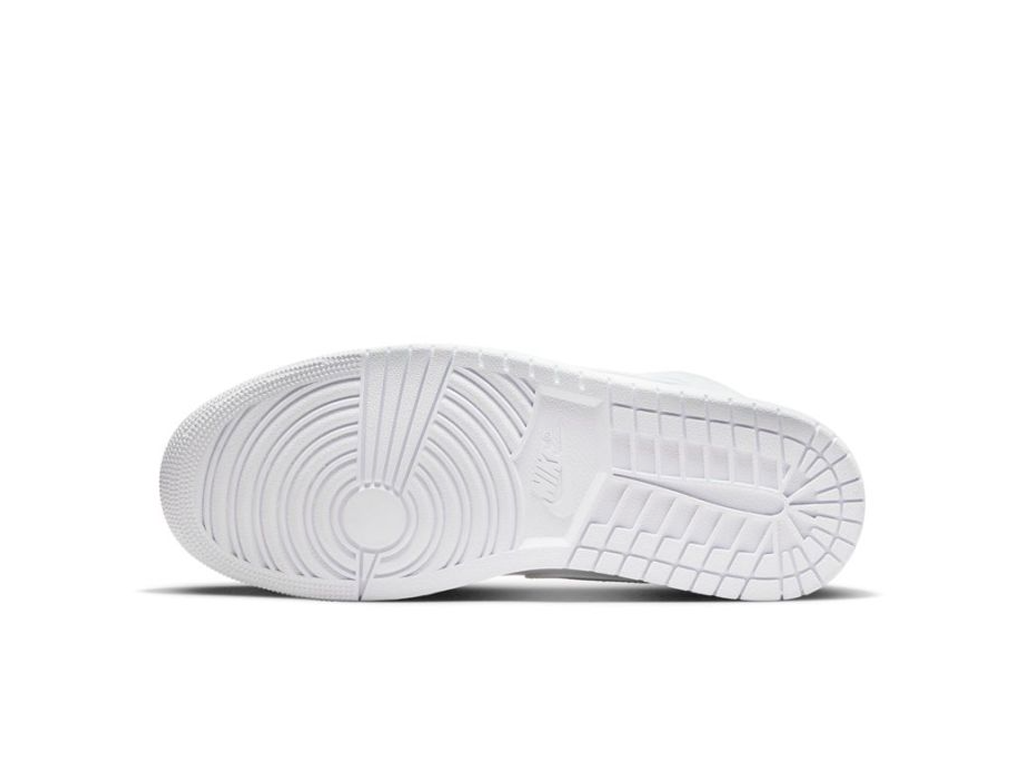 Nike Jordan 1 Mid Triple White (2022/2023)-sneakers-Air Jordan-pikastore.cz