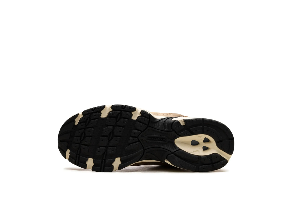 New Balance 530 Turtledove Gold Metallic-New Balance-pikastore.cz