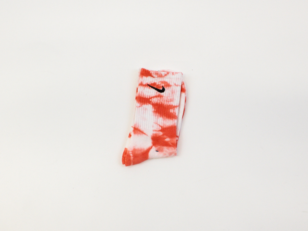 Nike Tie Dye Socks Red 1ks-Apparel & Accessories-Pikastore-pikastore.cz