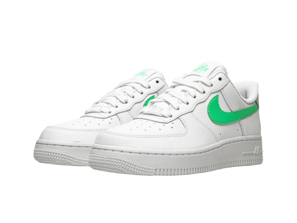 Nike Wmns Air Force 1 07 White Green Glow-Nike-pikastore.cz