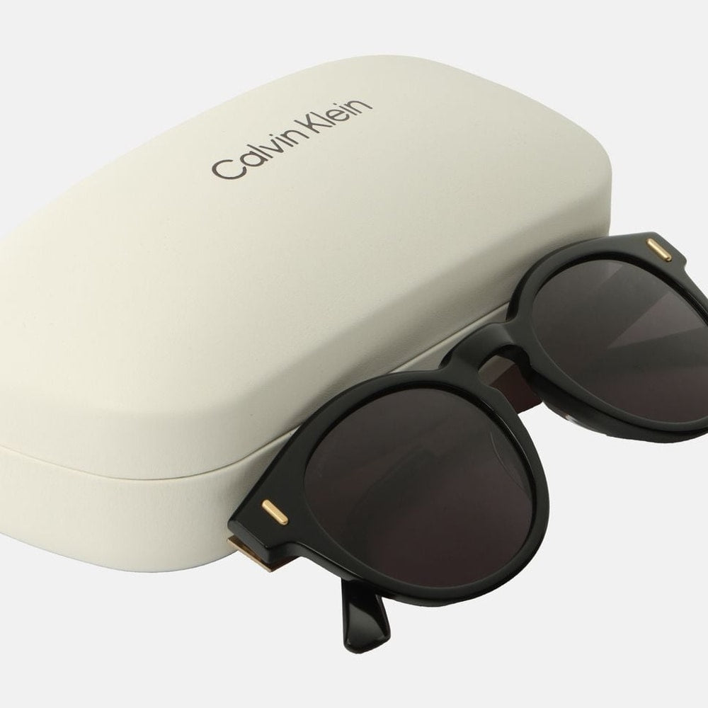 Calvin Klein Sunglasses Black – accessoarer – foto 3 av 4