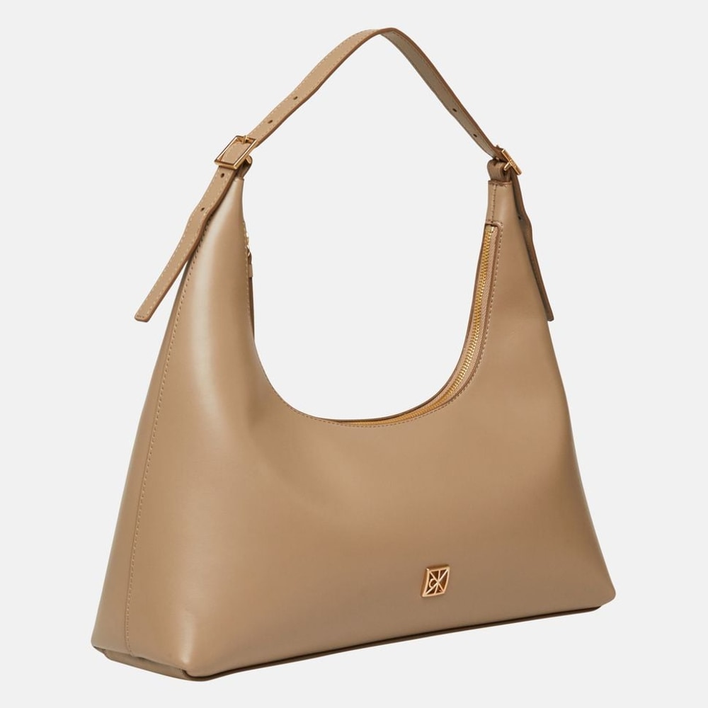 Calvin Klein Leather shoulder bag Emblem Taupe – tas