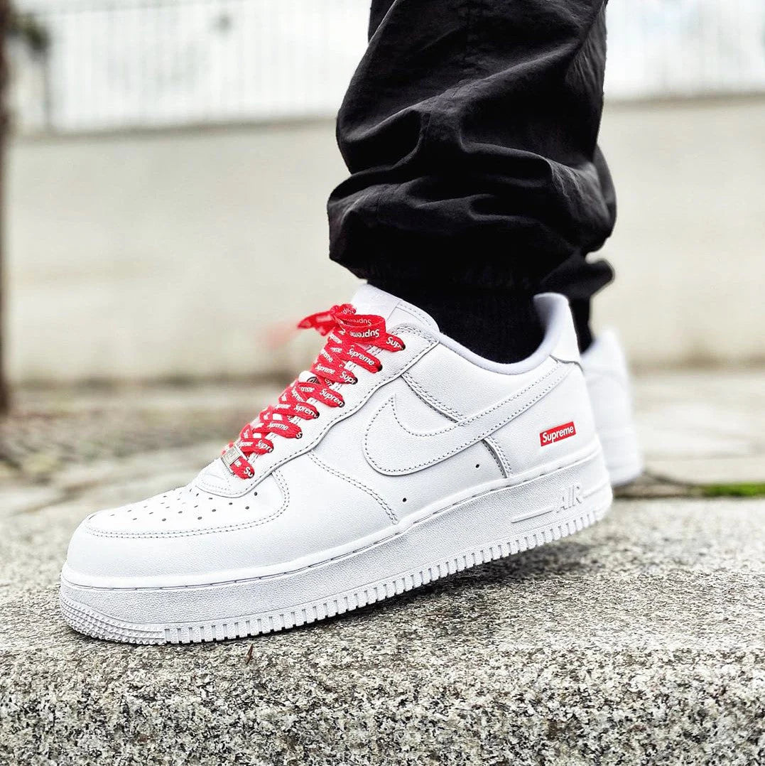 Nike Air Force 1 Low Supreme White-sneakers-Nike-pikastore.cz
