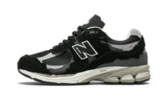 New Balance 2002R Protection Pack Black Grey
