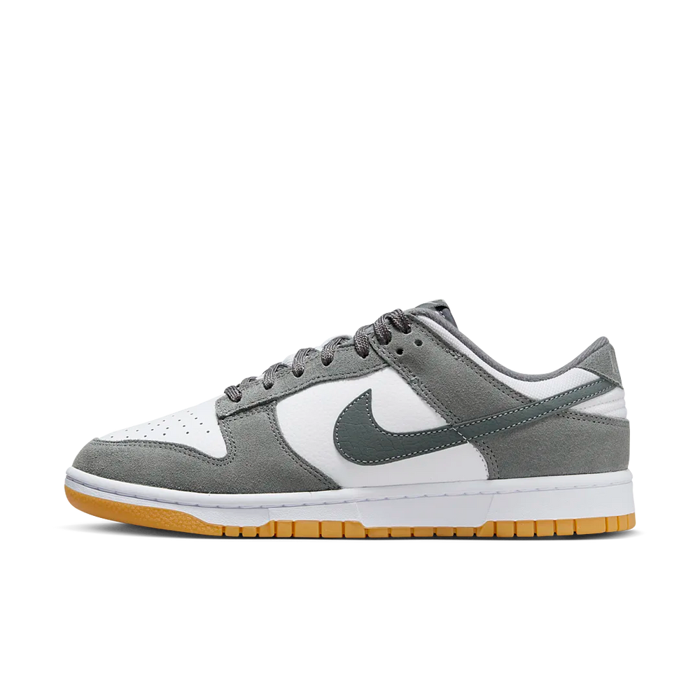 Nike Dunk Low Smoke Grey Gum 3M Swoosh-sneakers-Nike-pikastore.cz