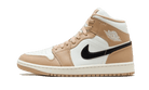 Nike Air Jordan 1 Mid SE Desert Sail (Women's)-sneakers-Air Jordan-pikastore.cz
