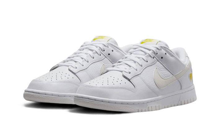 Nike Dunk Low Valentine's Day Yellow Heart (Women's)-sneakers-Nike-pikastore.cz
