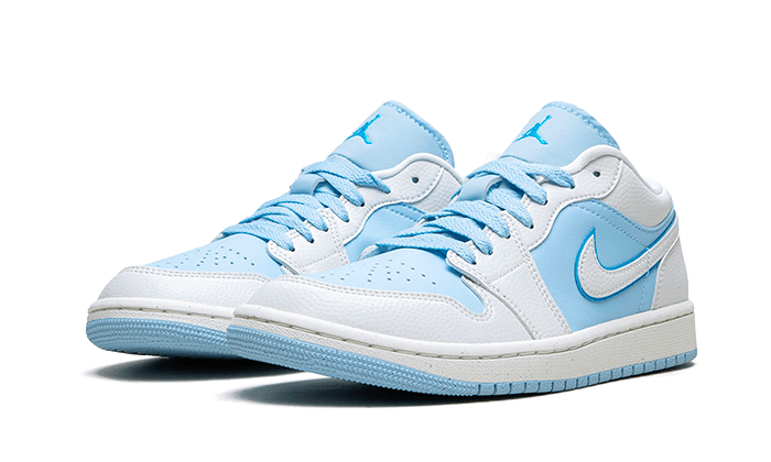 Nike Air Jordan 1 Low SE Reverse Ice Blue (Women's)-sneakers-Air Jordan-pikastore.cz