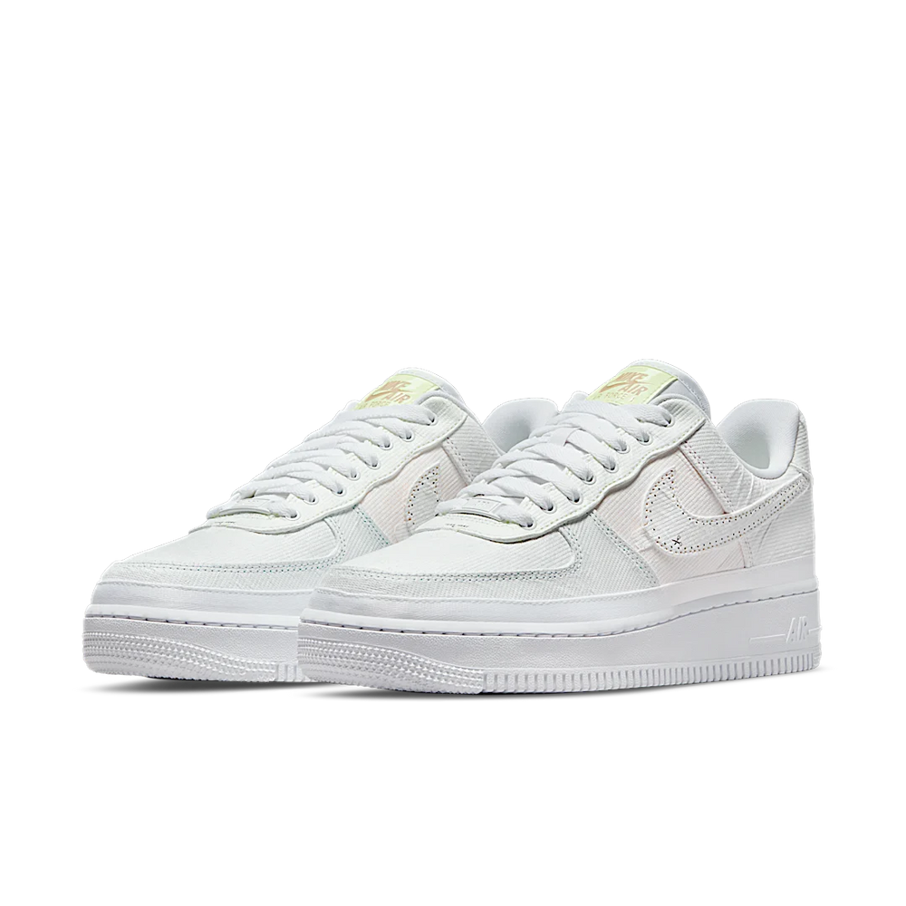 Nike Wmns Air Force 1 Low LX Reveal-Nike-pikastore.cz