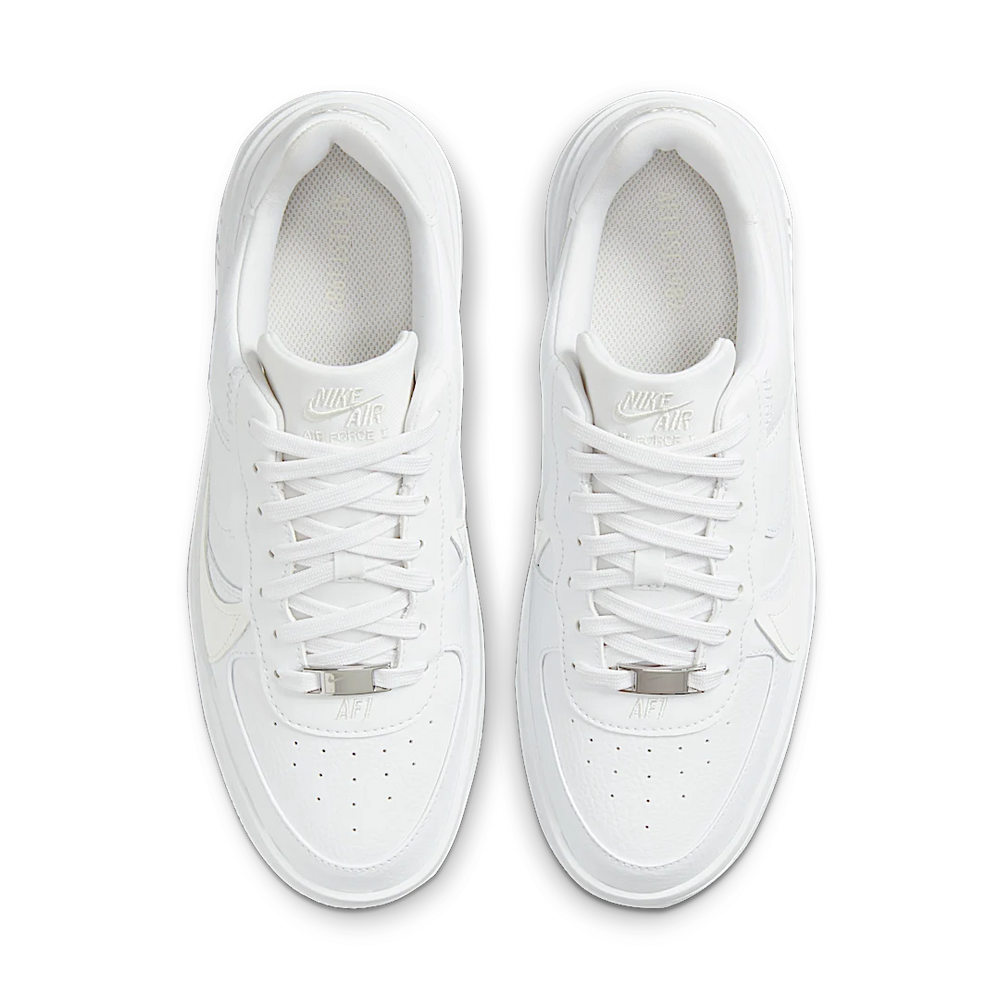 Nike Wmns Air Force 1 PLT.AF.ORM Triple White-Nike-pikastore.cz
