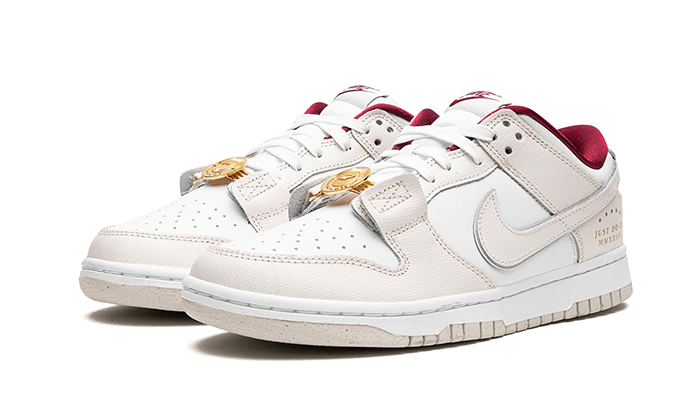 Nike Dunk Low SE Just Do It White Phantom (Women's)-sneakers-Nike-pikastore.cz