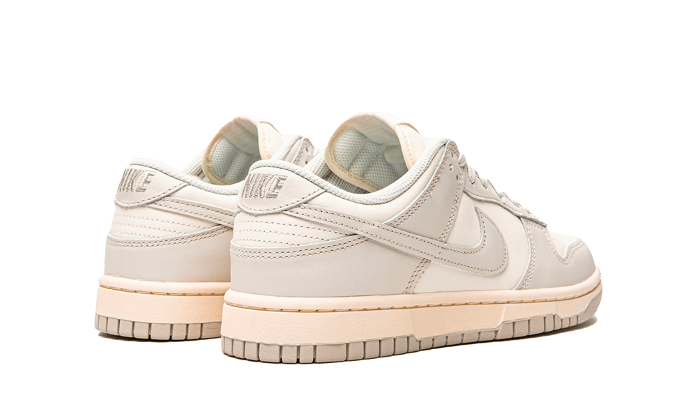 Nike Wmns Dunk Low Light Bone-Nike-pikastore.cz