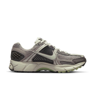 Nike Wmns Air Zoom Vomero 5 Cobblestone-Nike-pikastore.cz