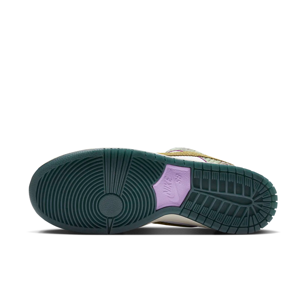 Nike Alexis Sablone x Dunk Low SB Chameleon-Nike-pikastore.cz