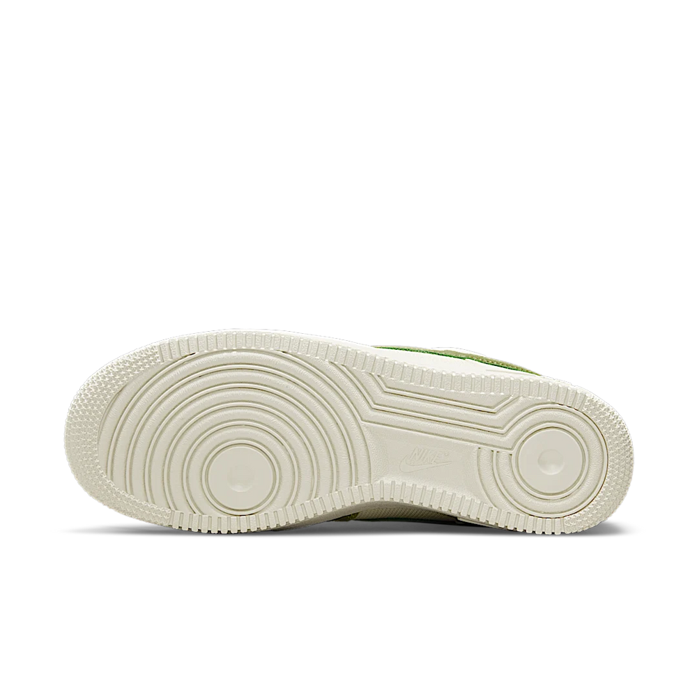 Nike Wmns Air Force 1 Rough Green-Nike-pikastore.cz