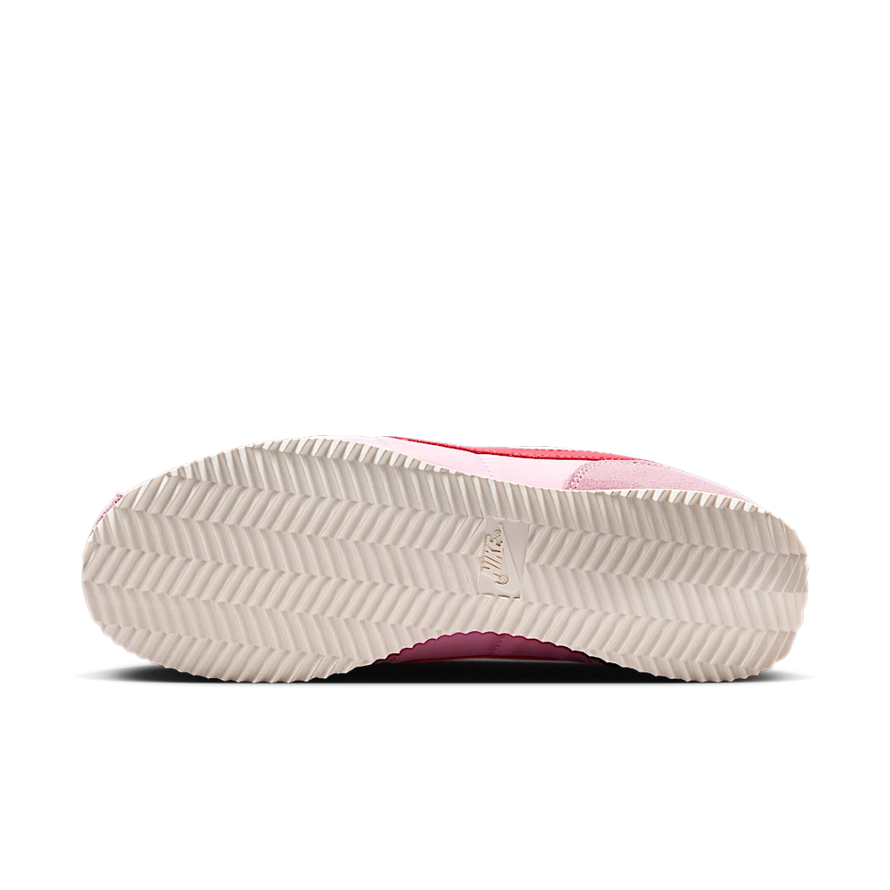 Nike Wmns Cortez TXT Soft Pink Fire Red-Nike-pikastore.cz