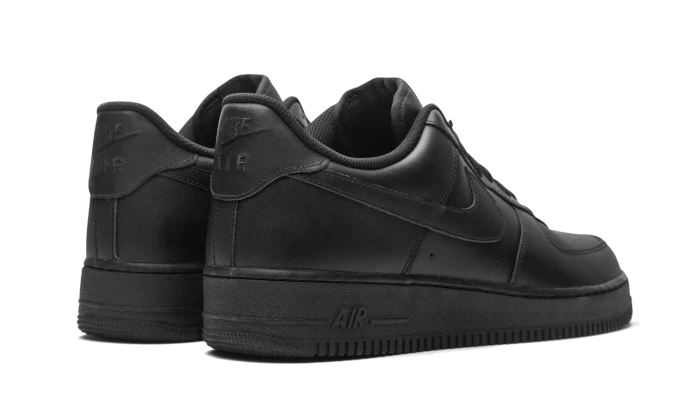 Nike Air Force 1 LE GS Triple Black-Nike-pikastore.cz