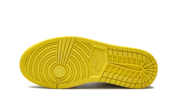 Nike Air Jordan 1 Mid SE Voltage Yellow-Air Jordan-pikastore.cz