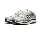 Nike P-6000 Metallic Silver-sneakers-Nike-pikastore.cz