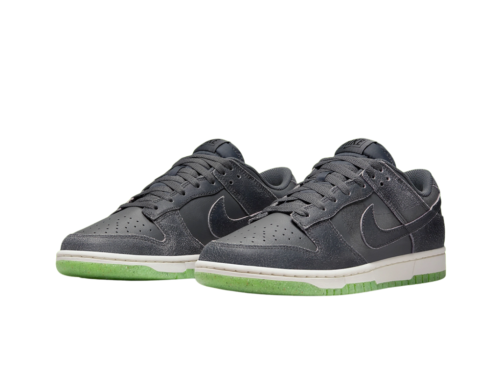 Nike Dunk Low SE GS Halloween