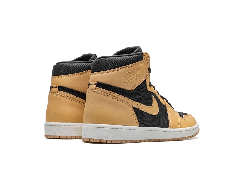Nike Jordan 1 Retro High OG Heirloom-sneakers-Air Jordan-pikastore.cz