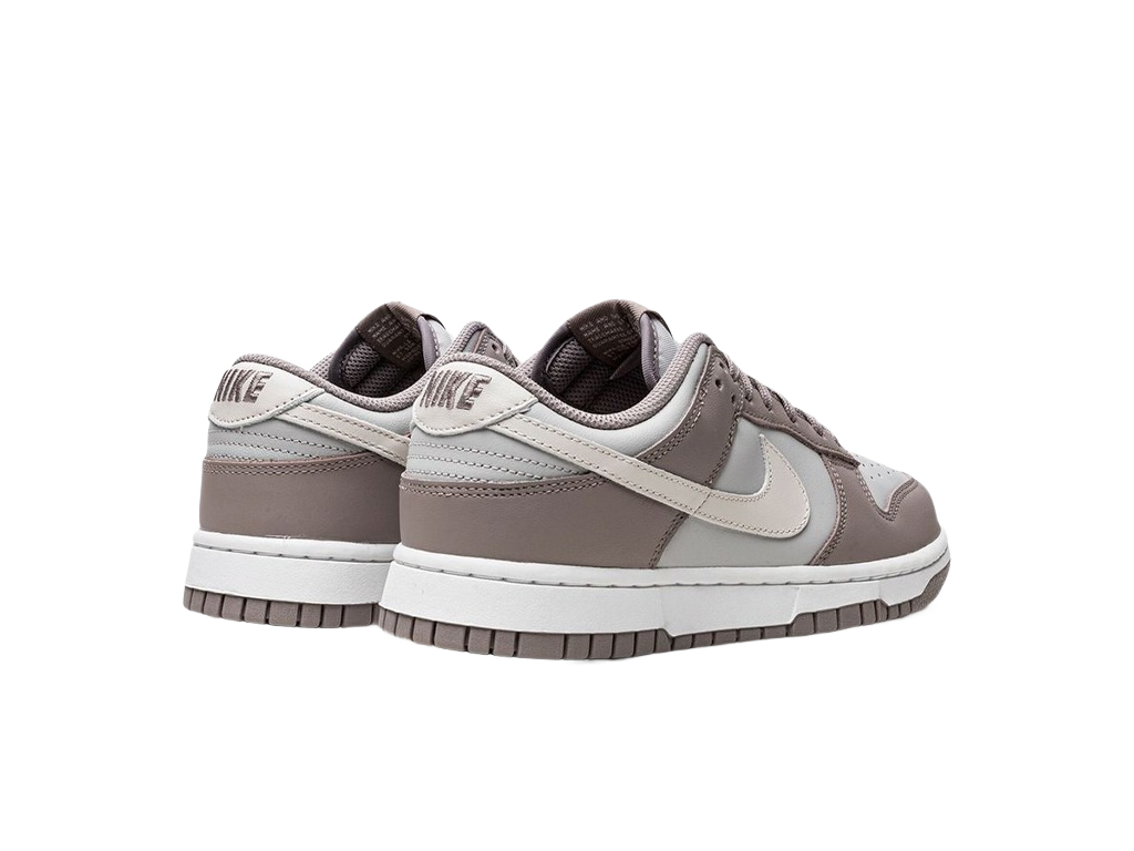 Nike Dunk Low Bone Beige (Women's)-sneakers-Nike-pikastore.cz
