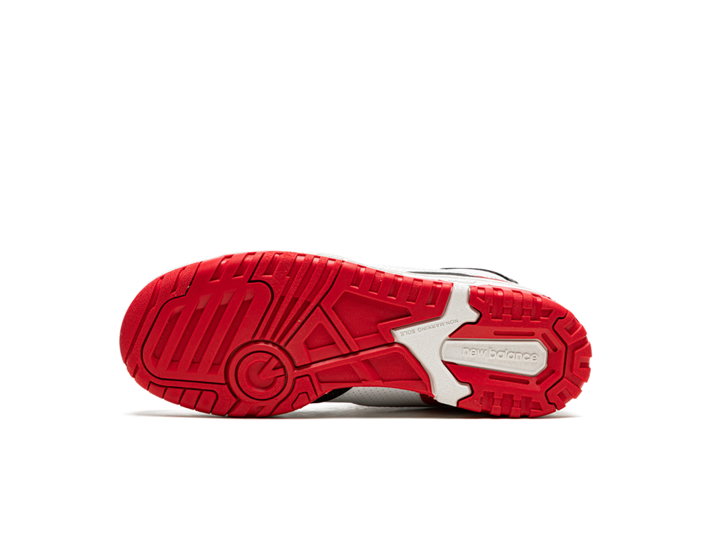 New Balance 550 White Red Black-sneakers-New Balance-pikastore.cz