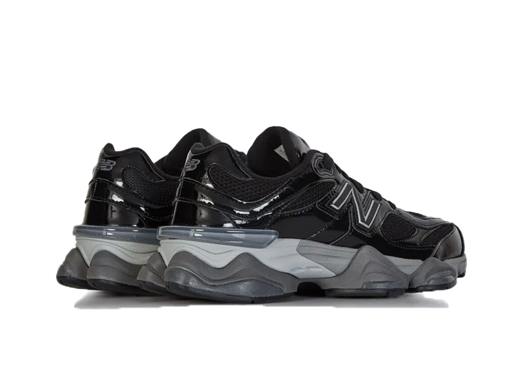 New Balance 9060 Black Patent – scarpe – foto 3 di 3