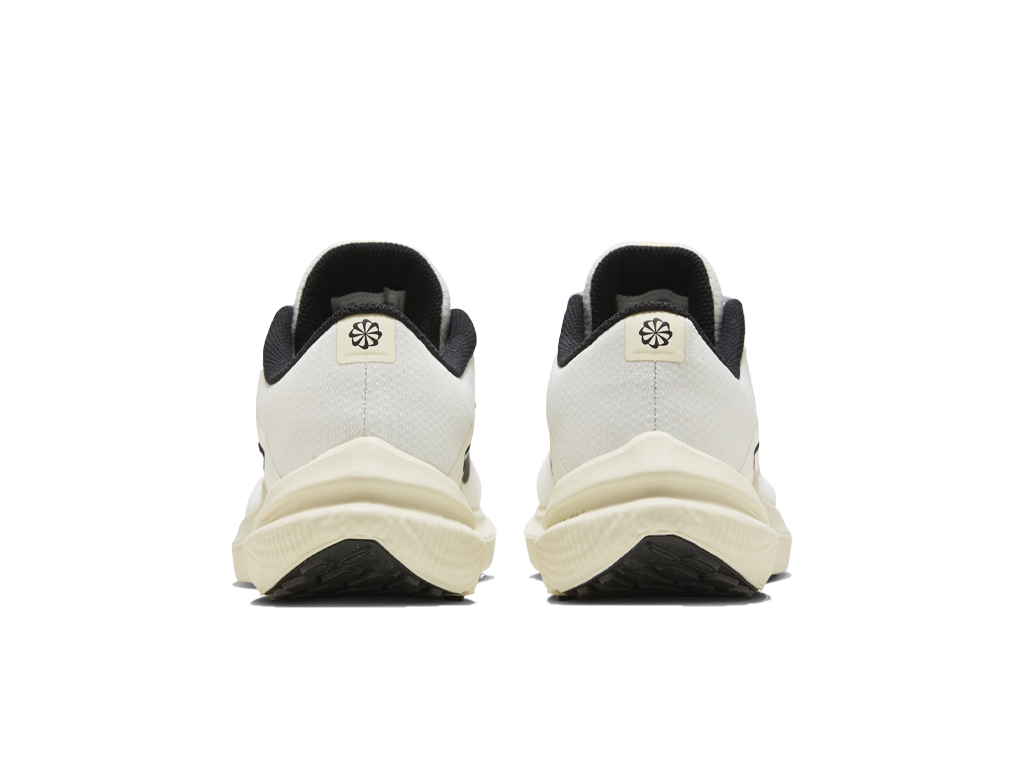 Nike Wmns Air Winflo 10 Sail Black-Nike-pikastore.cz