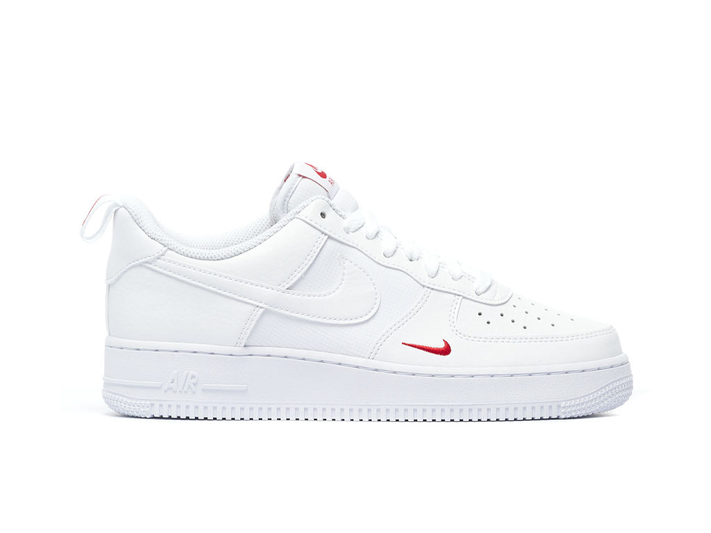 Nike Air Force 1 07 Red Mini Swoosh-Nike-pikastore.cz