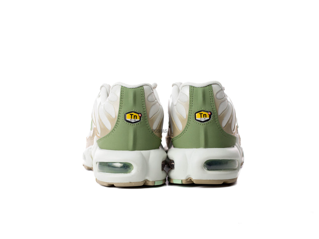 Nike Air Max Plus Light Bone Honeydew Alligator (Women's)-sneakers-Nike-pikastore.cz