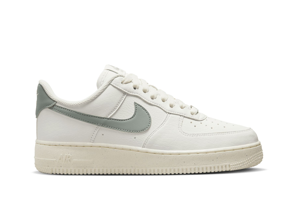 Nike Wmns Air Force 1 07 Next Nature Sail Mica Green-Nike-pikastore.cz