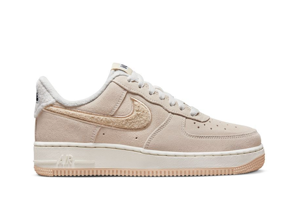 Nike Wmns Air Force 1 07 SE Sanddrift Sherpa-Nike-pikastore.cz