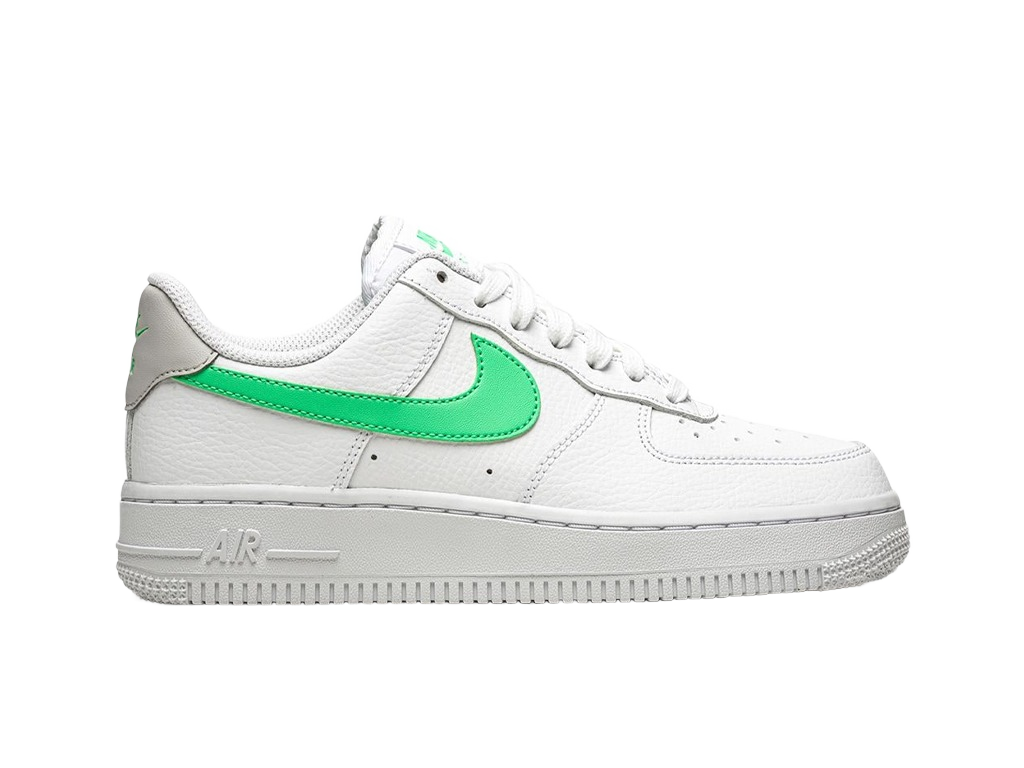 Nike Wmns Air Force 1 07 White Green Glow-Nike-pikastore.cz