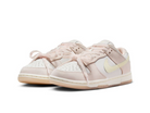 Nike Wmns Dunk Low Light Soft Pink-Nike-pikastore.cz