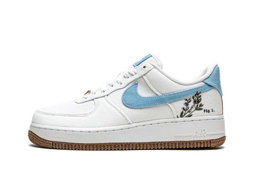 Wmns Air Force 1 07 SE Indigo-Nike-pikastore.cz