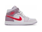 Nike Wmns Air Jordan 1 Mid Valentines Day-Air Jordan-pikastore.cz