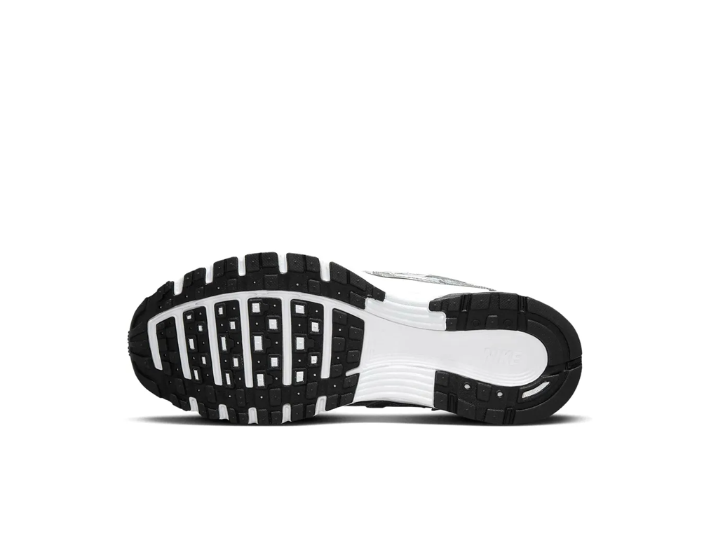Nike Wmns P-6000 Metallic Silver-Nike-pikastore.cz