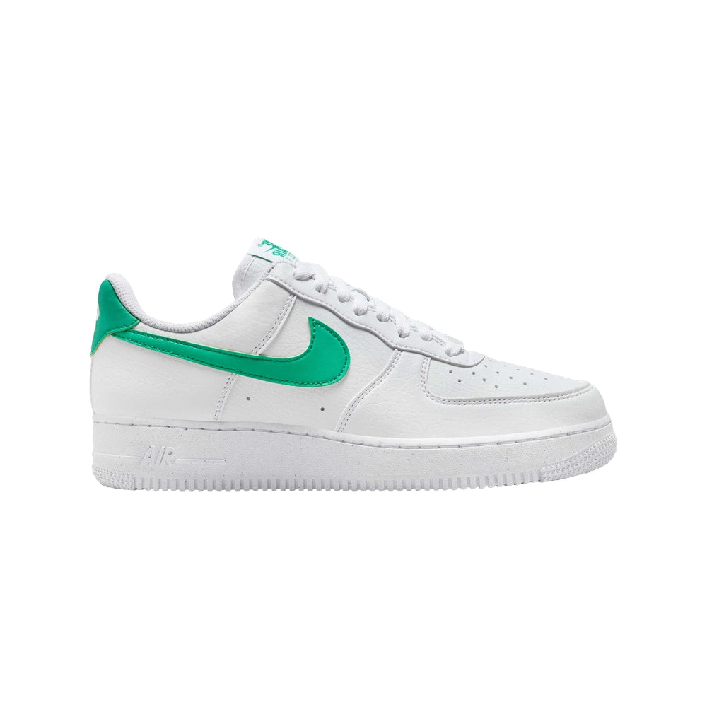 Nike Wmns Air Force 1 07 SE Next Nature White Stadium Green – baskets, blanc